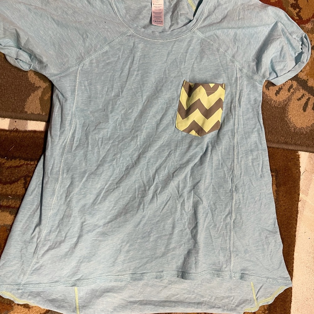 Kids lululemon shirt